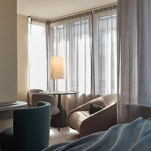  Hotel apartamentowy - Franklinstrasse Szwajcaria